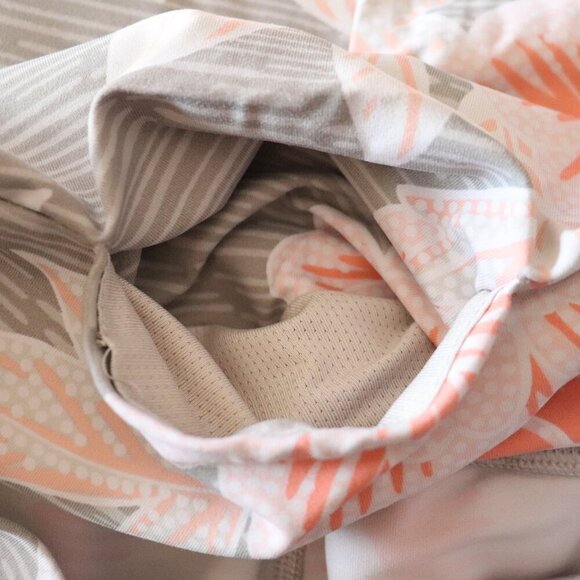 Aerie Women's Large Pink Floral High Rise Athletic Pocket Leggings - Picture 9 of 13